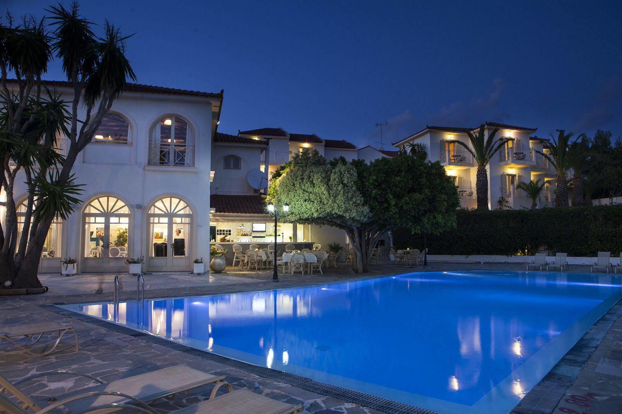 לאסי Princess Hotel מראה חיצוני תמונה